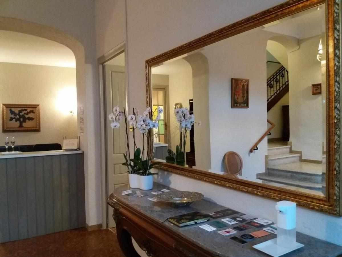 Bolet Casa Modernista Bed & Breakfast