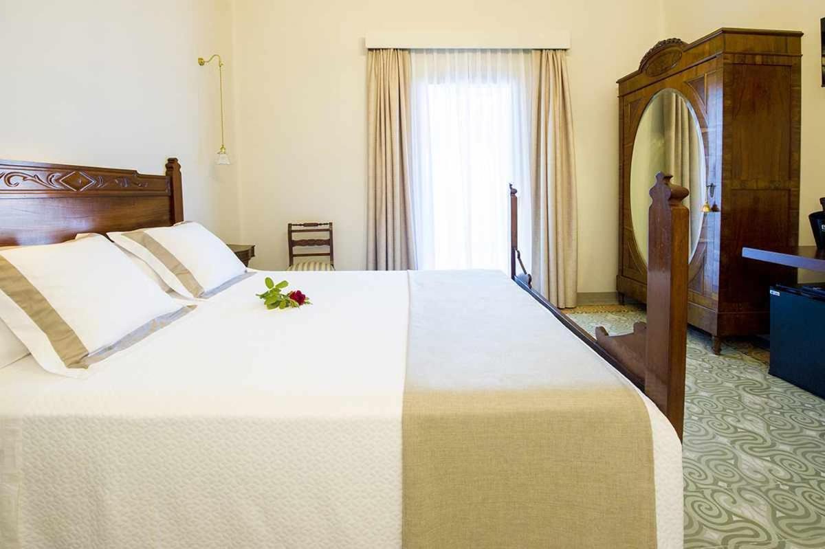 Bolet Casa Modernista Bed & Breakfast