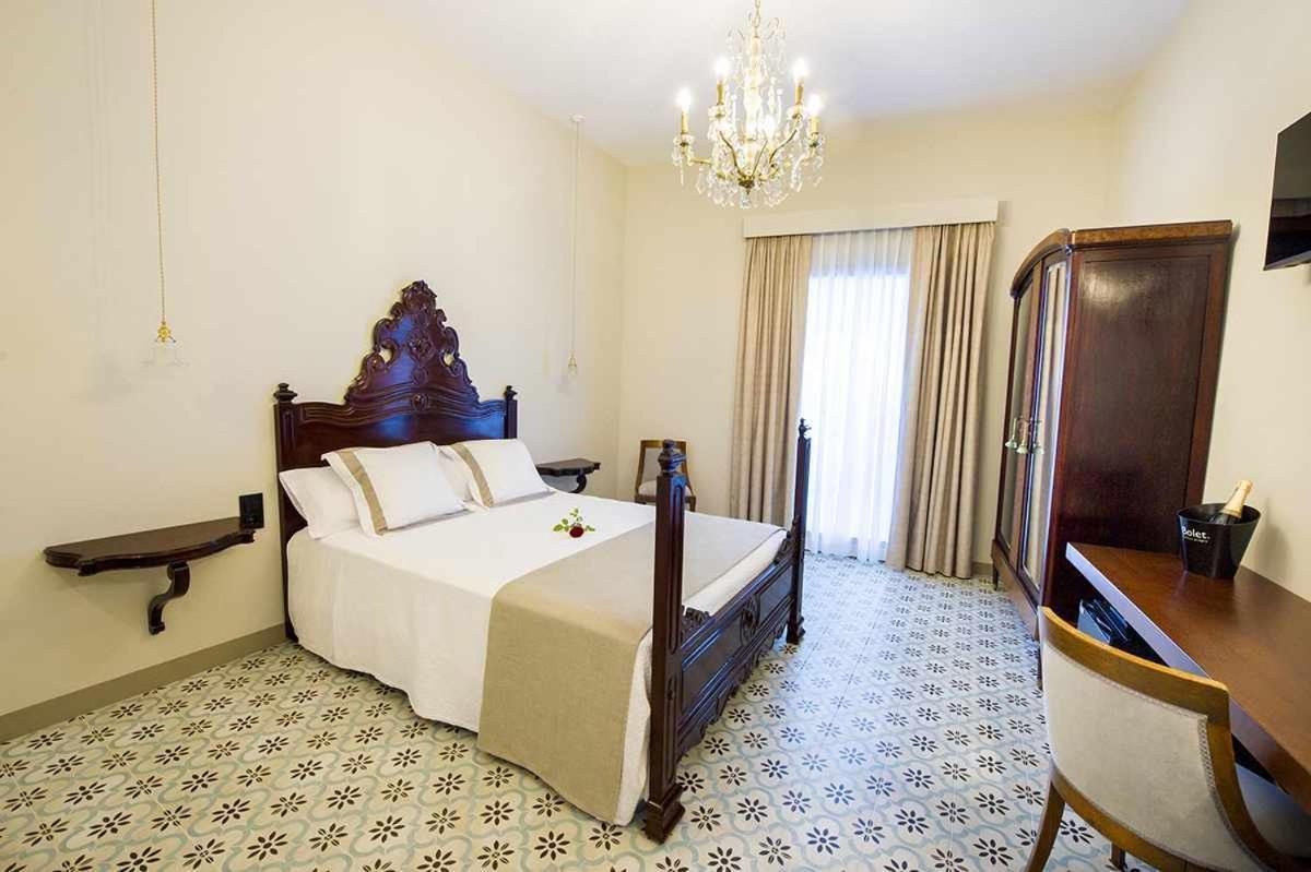 Bolet Casa Modernista Bed & Breakfast Castellvi de la Marca
