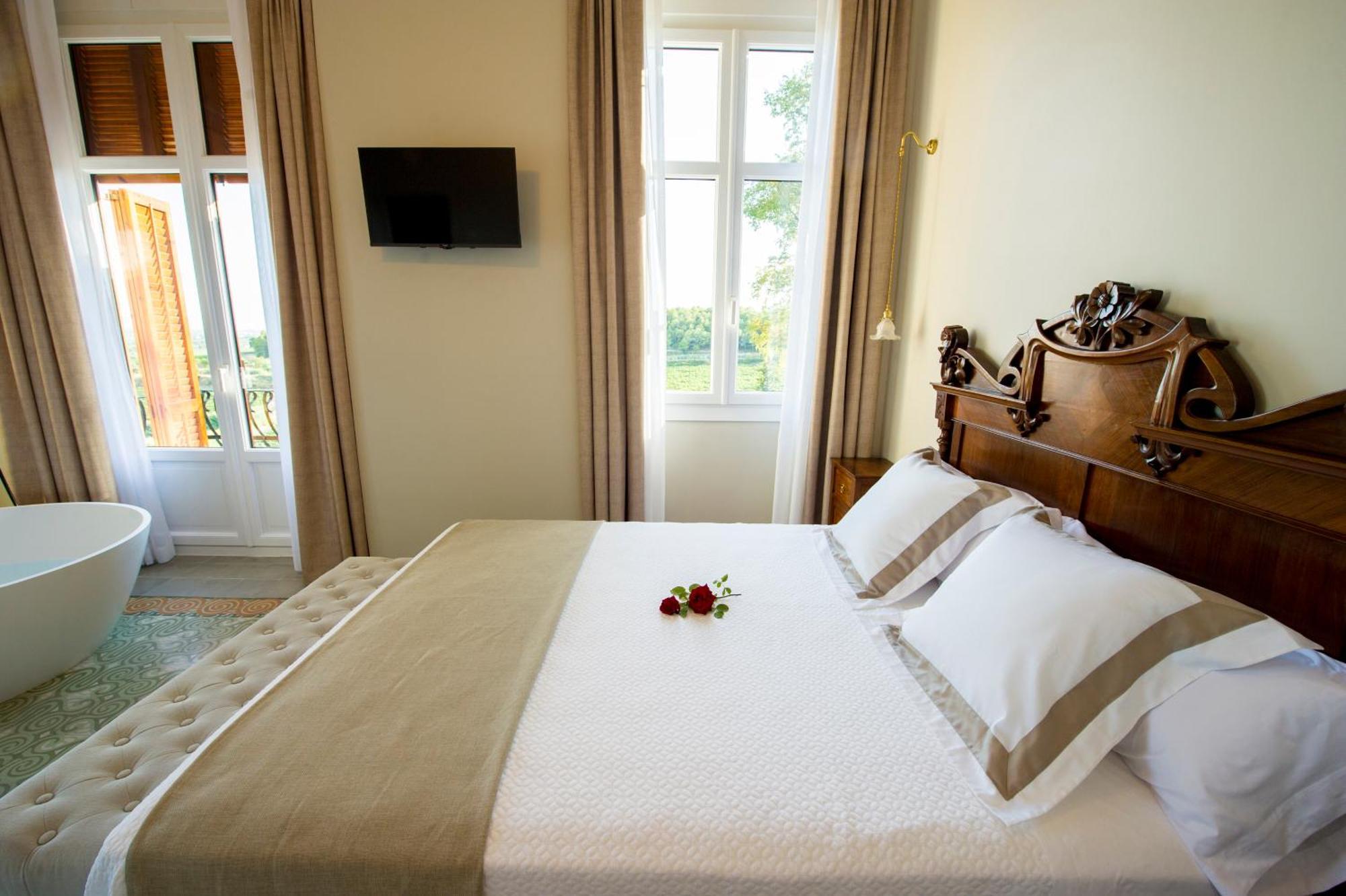 Bolet Casa Modernista Bed & Breakfast Castellvi de la Marca